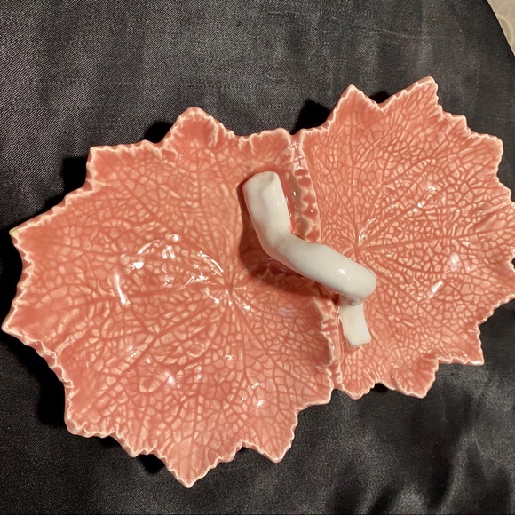 NEUWIRTH Portugal PINK MAPLE LEAF 2- Sided Dish - Picture 3 of 11
